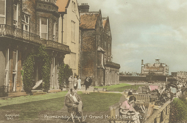 Lowestoft Hotel before it became the Cefas science laboratory